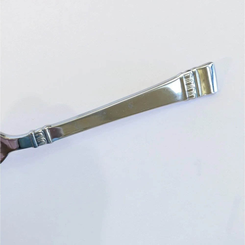 Oneida CADENCE Dinner Fork 7 7/8